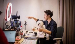 抖音娱乐主播爆料事件,揭秘背后真相与争议